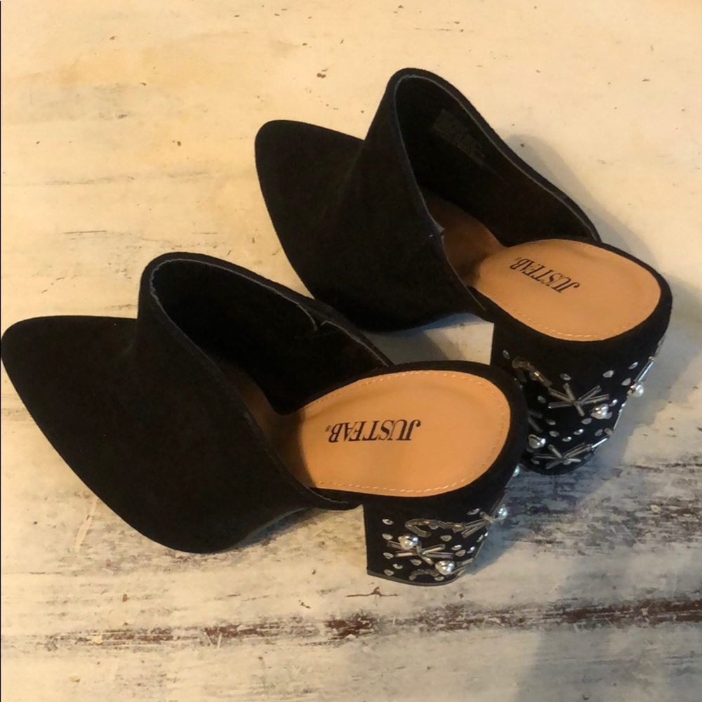 Sequin healed mule